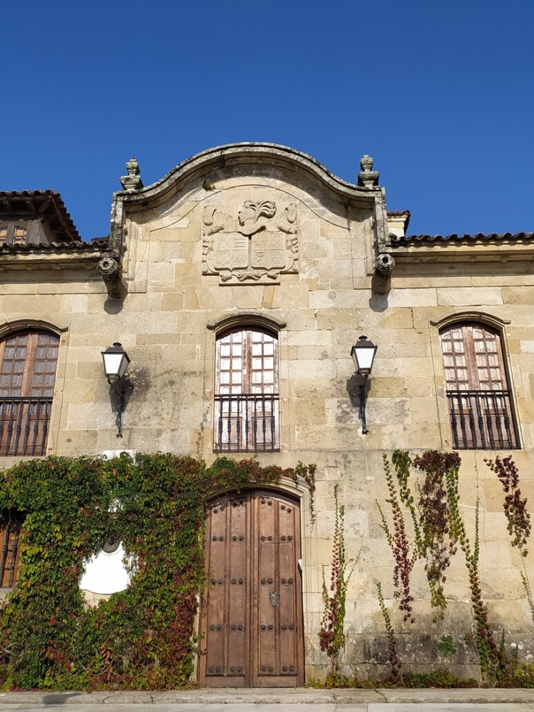 Casa Grande de Aguiar en primavera